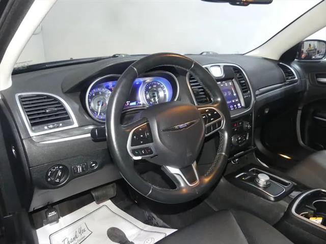 2018 Chrysler 300 Touring AWD