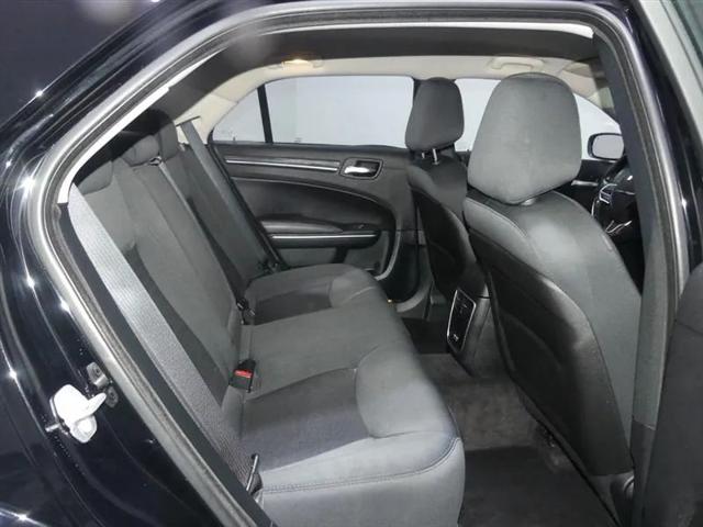 2018 Chrysler 300 Touring AWD