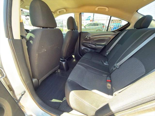 2019 Nissan Versa 1.6 SV