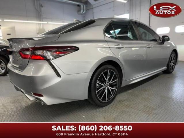 2021 Toyota Camry SE