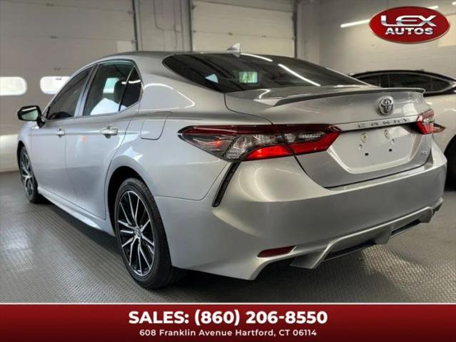2021 Toyota Camry SE