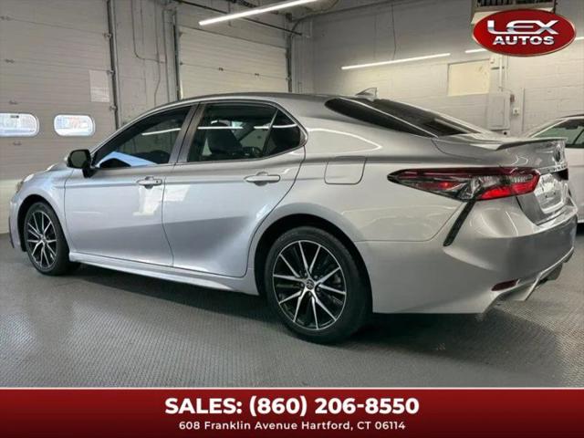 2021 Toyota Camry SE