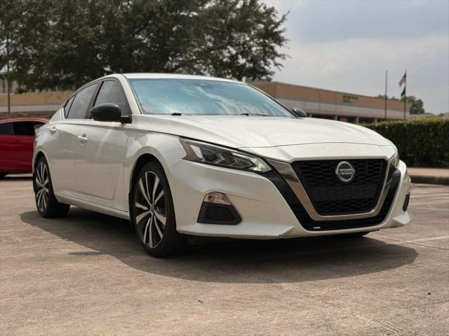 2020 Nissan Altima SR FWD