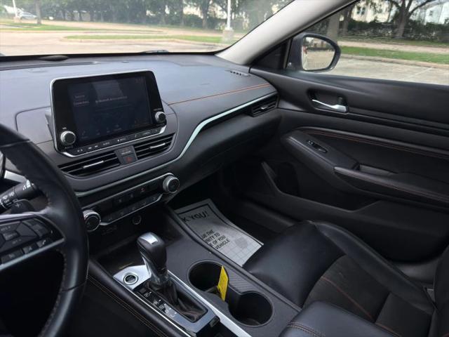 2020 Nissan Altima SR FWD