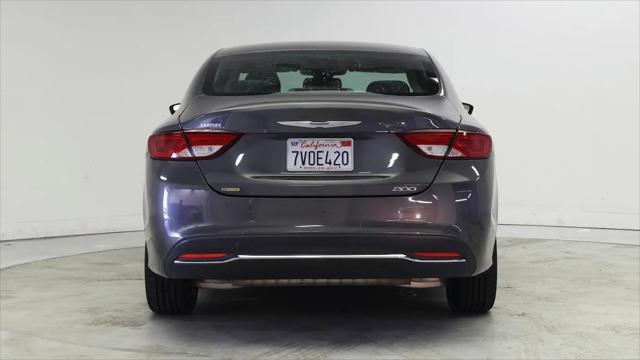 2015 Chrysler 200 Limited