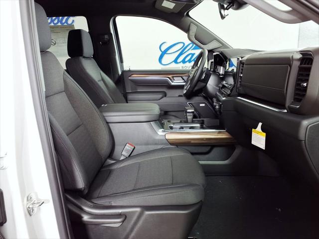 2026 Chevrolet Silverado 1500 4WD Crew Cab Short Bed RST