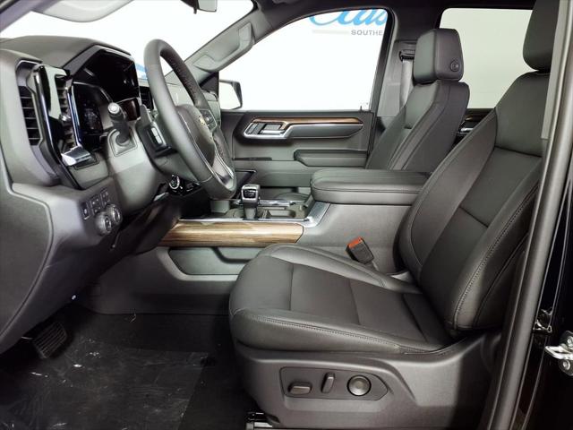 2026 Chevrolet Silverado 1500 4WD Crew Cab Standard Bed LT
