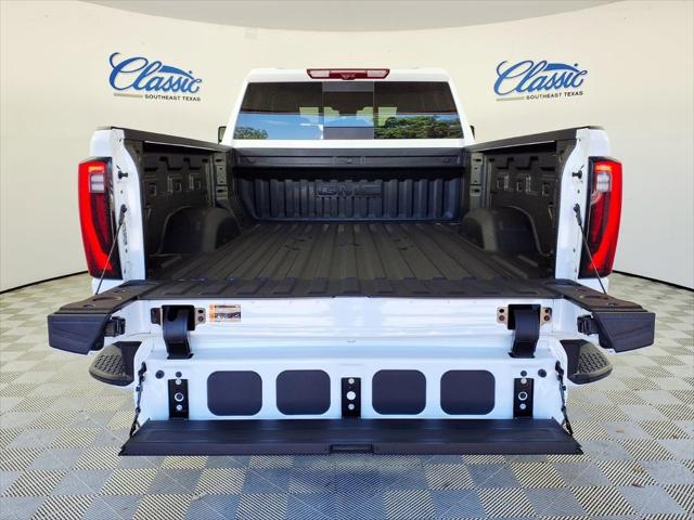 2026 GMC Sierra 2500HD Crew Cab, Standard Bed, Denali Ultimate, 4WD