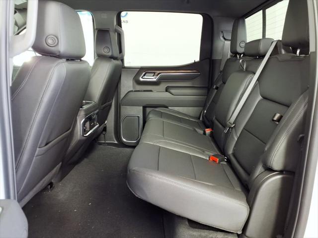 2026 GMC Sierra 1500 Crew Cab, Short Bed, SLT, RWD
