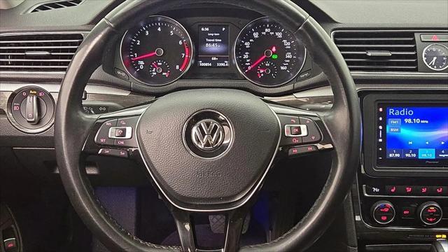 2017 Volkswagen Passat 1.8T SE