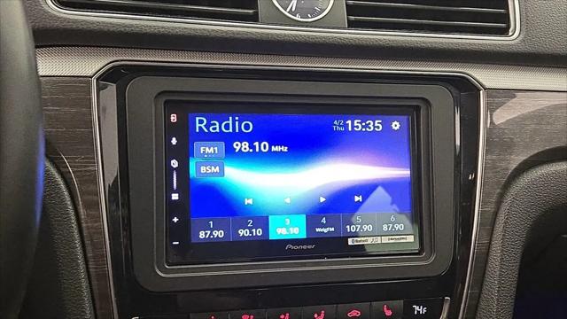 2017 Volkswagen Passat 1.8T SE