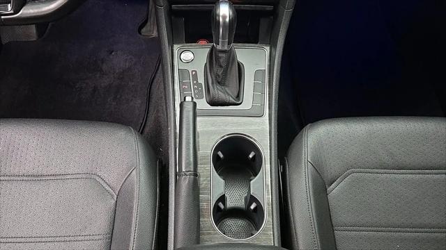 2017 Volkswagen Passat 1.8T SE