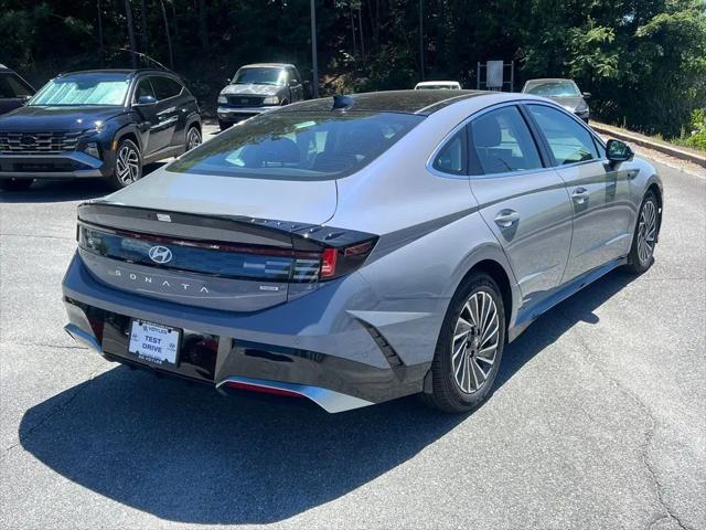2025 Hyundai Sonata Hybrid Limited