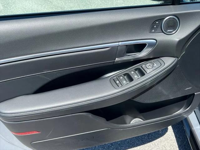 2025 Hyundai Sonata Hybrid Limited