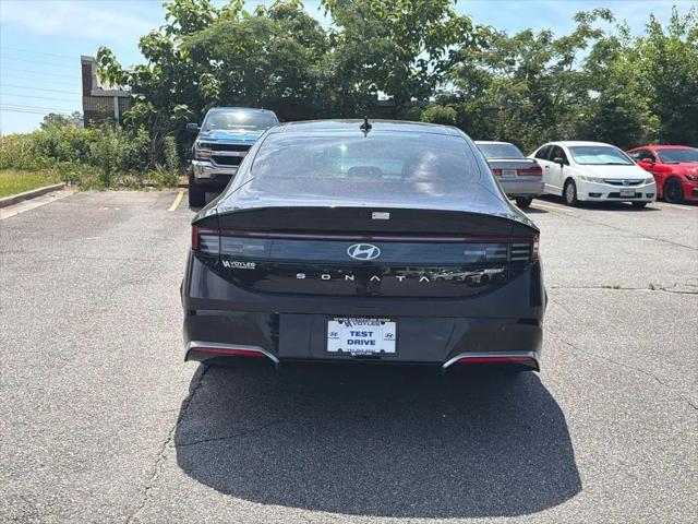 2025 Hyundai Sonata Hybrid Limited