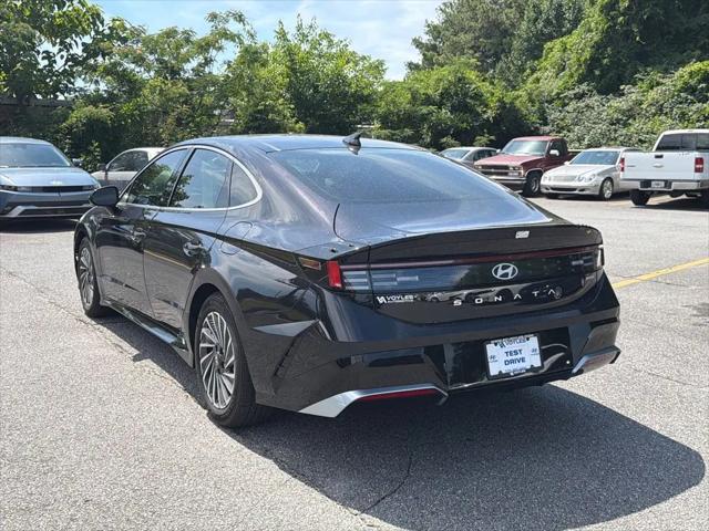 2025 Hyundai Sonata Hybrid Limited