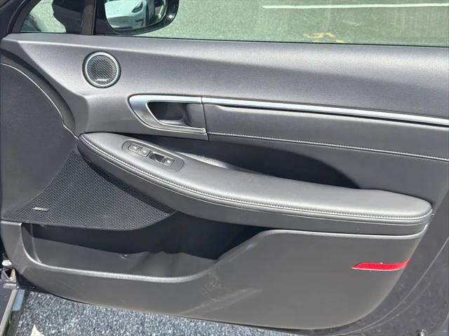 2025 Hyundai Sonata Hybrid Limited