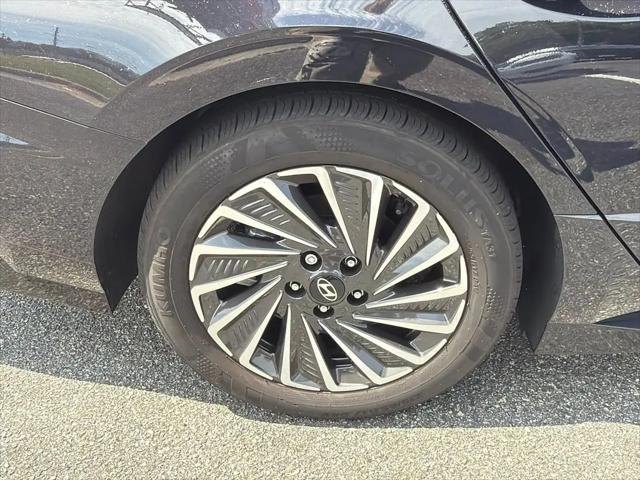 2025 Hyundai Sonata Hybrid Limited