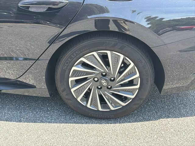 2025 Hyundai Sonata Hybrid Limited