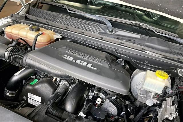 2021 Ram 1500 Limited Crew Cab 4x4 5'7" Box