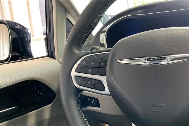 2023 Chrysler Pacifica Hybrid Limited