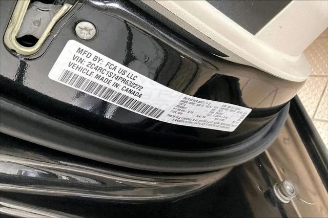 2023 Chrysler Pacifica Hybrid Limited