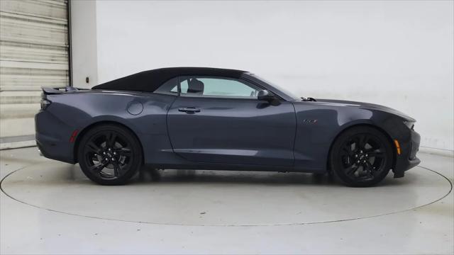 2022 Chevrolet Camaro RWD Convertible LT1