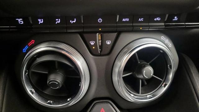 2022 Chevrolet Camaro RWD Convertible LT1