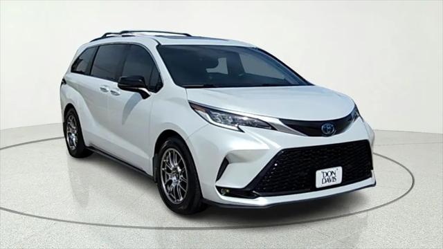 2023 Toyota Sienna 25th Anniversary Edition for sale in ARLINGTON, TX