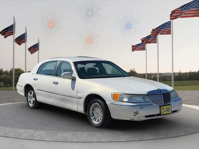 2001 Lincoln Town Car Cartier for sale in Pflugerville, TX