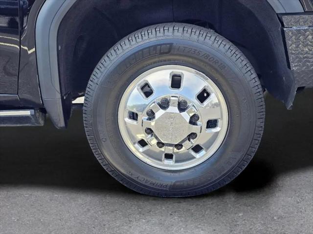 2024 GMC Sierra 3500HD 4WD Crew Cab Long Bed Denali