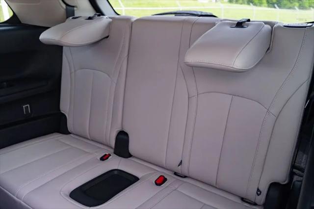 2027 INFINITI QX60 LUXE