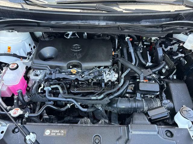 2025 Toyota Sienna LE