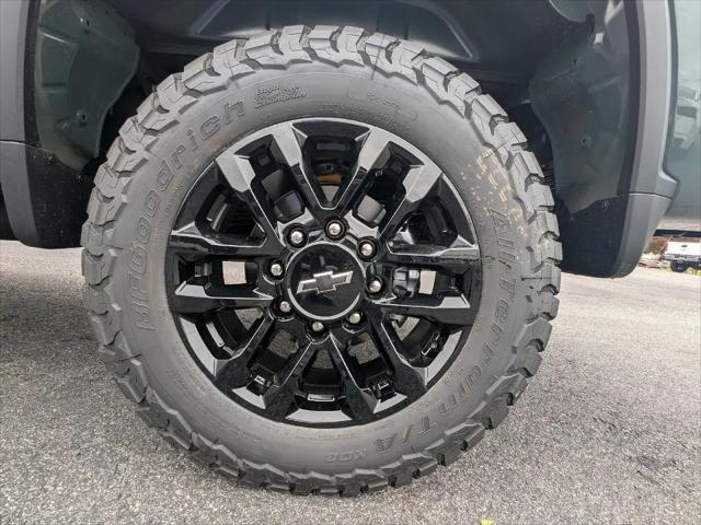2026 Chevrolet Silverado 2500HD Crew Cab, Standard Bed, LT, 4WD