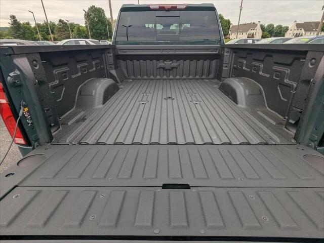 2026 Chevrolet Silverado 2500HD Crew Cab, Standard Bed, LT, 4WD