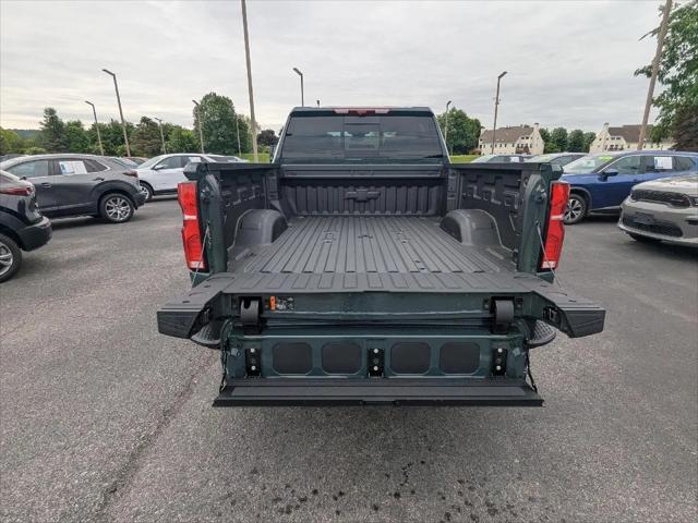 2026 Chevrolet Silverado 2500HD Crew Cab, Standard Bed, LT, 4WD