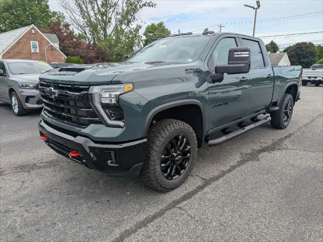 2026 Chevrolet Silverado 2500HD Crew Cab, Standard Bed, LT, 4WD