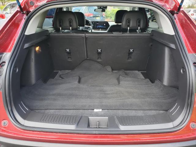 2025 Chevrolet Trax FWD LT