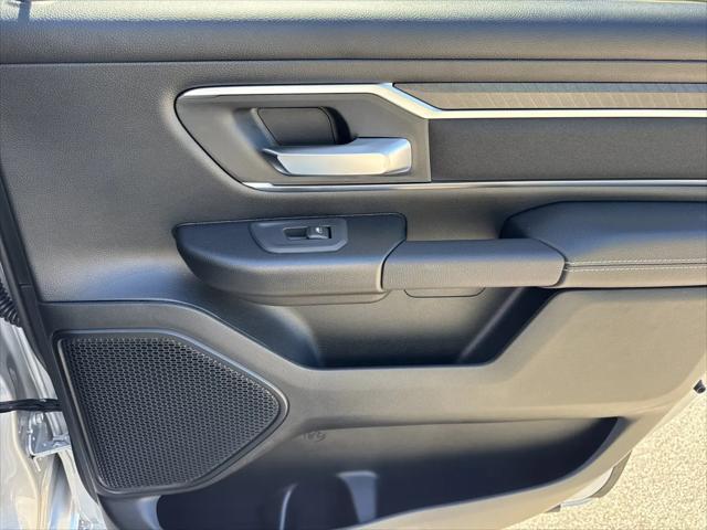2026 Ram 1500 Big Horn Crew Cab 4x2 57 Box