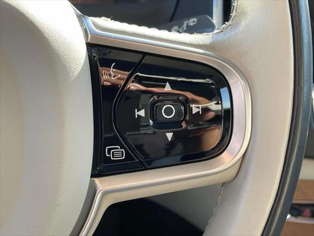 2020 Volvo XC90 T6 Inscription 6 Passenger