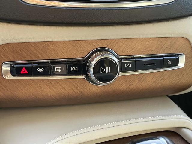 2020 Volvo XC90 T6 Inscription 6 Passenger