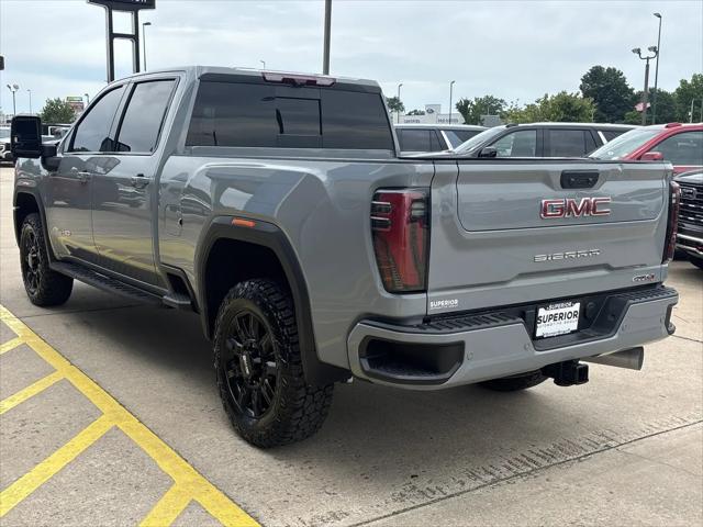 2024 GMC Sierra 2500HD 4WD Crew Cab Standard Bed AT4