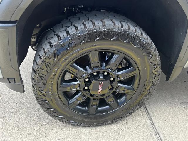 2024 GMC Sierra 2500HD 4WD Crew Cab Standard Bed AT4