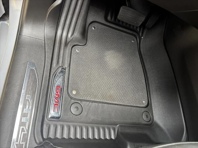 2024 GMC Sierra 2500HD 4WD Crew Cab Standard Bed AT4