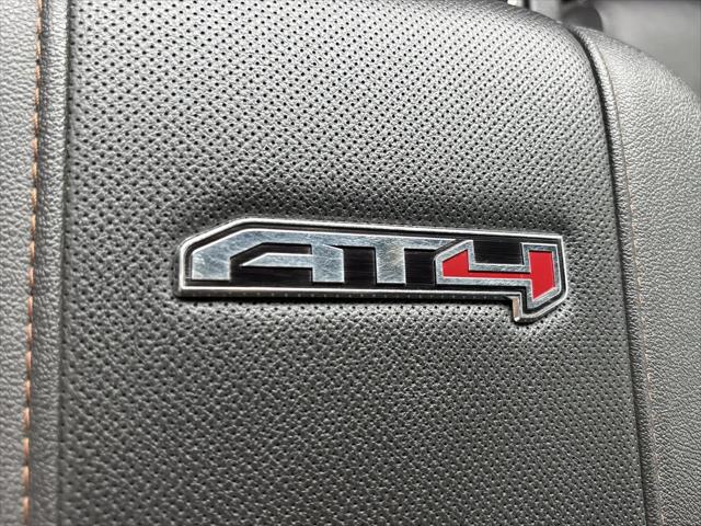 2024 GMC Sierra 2500HD 4WD Crew Cab Standard Bed AT4