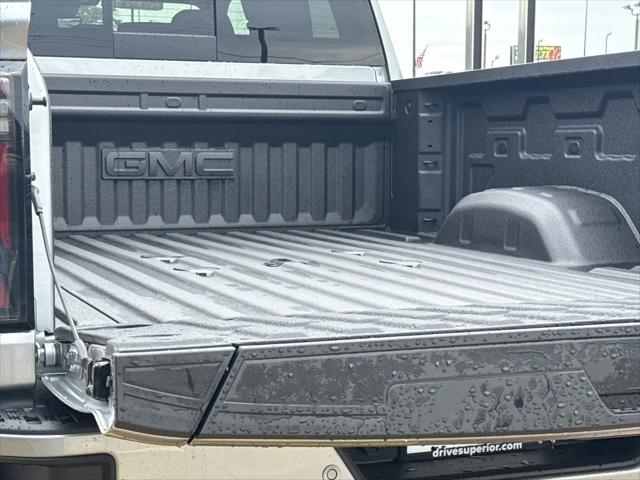 2026 GMC Sierra 2500HD Crew Cab, Standard Bed, AT4, 4WD