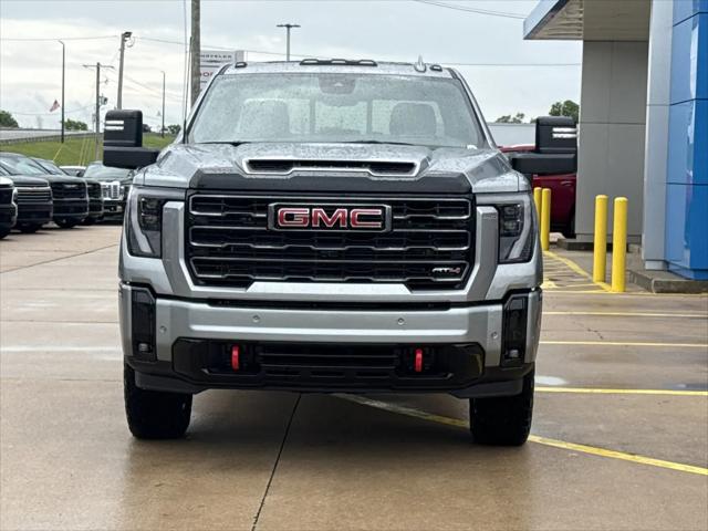 2026 GMC Sierra 2500HD Crew Cab, Standard Bed, AT4, 4WD