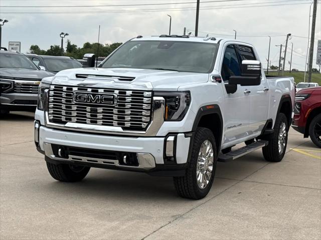 2026 GMC Sierra 2500HD Crew Cab, Standard Bed, Denali, 4WD
