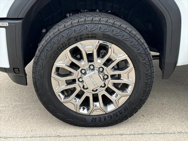 2026 GMC Sierra 2500HD Crew Cab, Standard Bed, Denali, 4WD