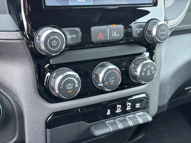 2026 Ram 1500 Tradesman Crew Cab 4x4 57 Box